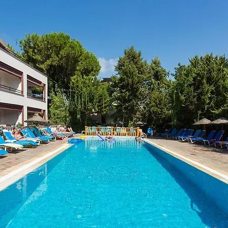 Emre Apartament *